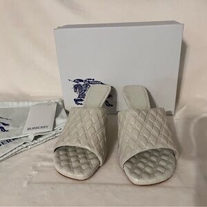 Burberry sandal